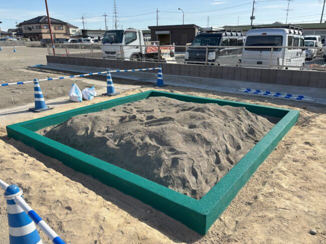 兵庫県明石市　ゴムチップ舗装　ソフトグラウンド　ゴムチップ