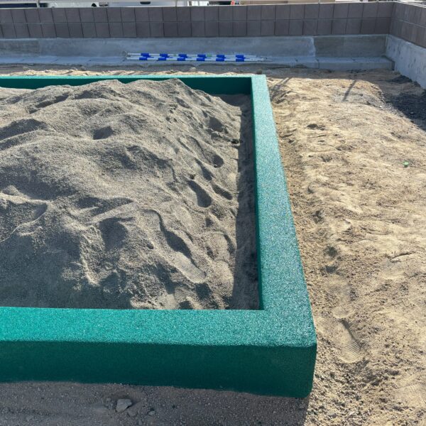 兵庫県明石市　ゴムチップ舗装　ソフトグラウンド　ゴムチップ