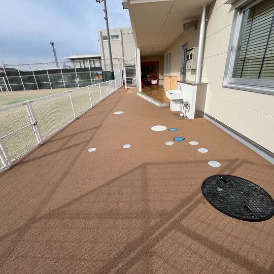 ゴムチップ舗装　ソフトグラウンド