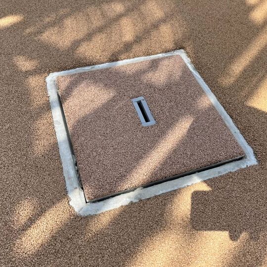 ゴムチップ舗装　ソフトグラウンド