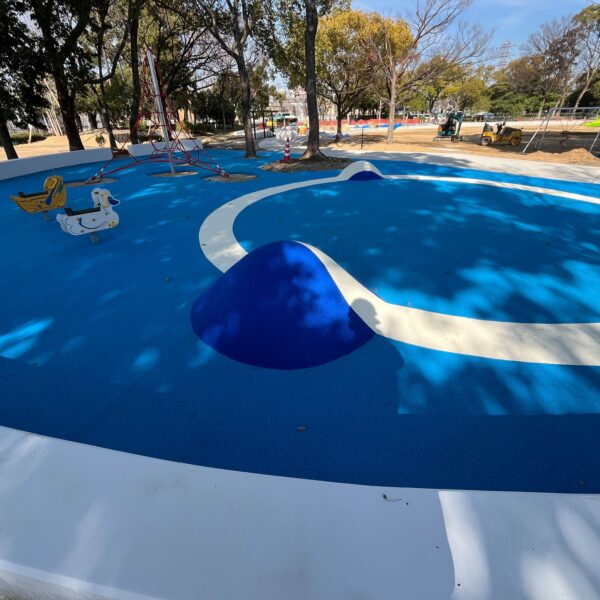 大阪府吹田市　ゴムチップ舗装