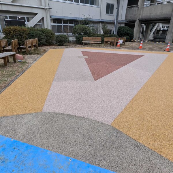 ゴムチップ舗装　ソフトグラウンド標準タイプ