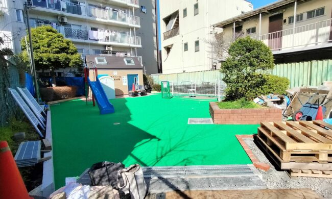 ゴムチップ舗装　ソフトグラウンド厚塗りタイプ