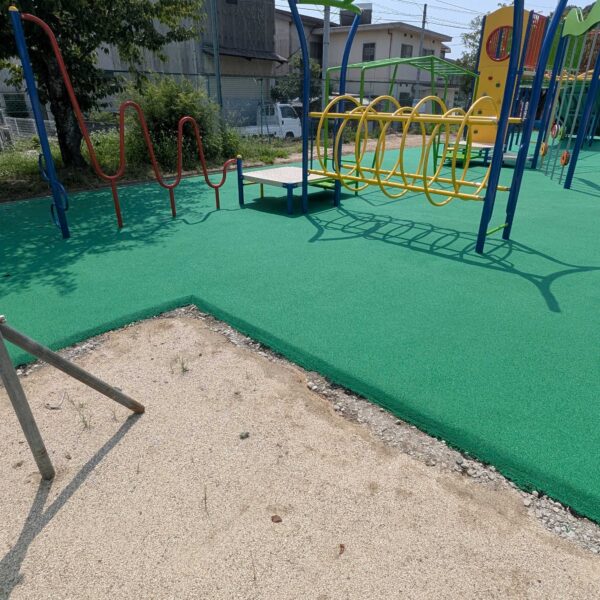 岡山県玉野市 学校施設 岡山県倉敷市 ゴムチップ舗装 ソフトグラウンド厚塗りタイプ