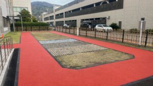 ゴムチップ舗装　ゴムチップ現場施工タイプ　標準タイプ　リハビリ　機能回復　和歌山県和歌山市　人にやさしい施工