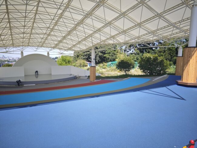 愛知県岡崎市　公共施設　ゴムチップ舗装